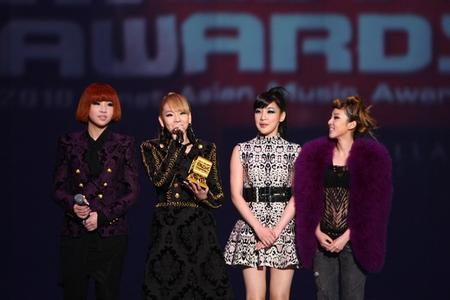 2ne1解散后唱歌,2ne1解散成员现状