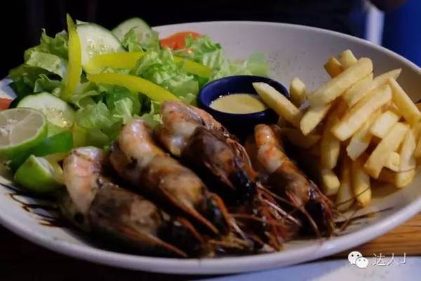 巴哈马和巴拿马区别,巴哈马跟巴拿马