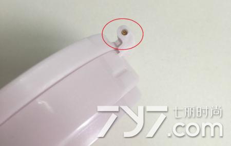 紫色赫拉气垫真假辨别图,赫拉气垫怎么区分真假