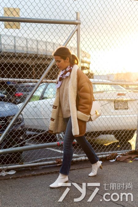 驼色皮草的搭配,驼色七分袖皮草要搭配什么