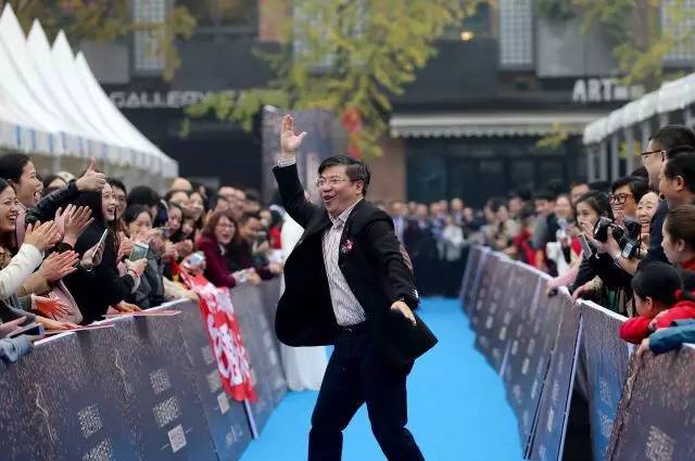 3000人挤爆东郊记忆，只为看他一眼