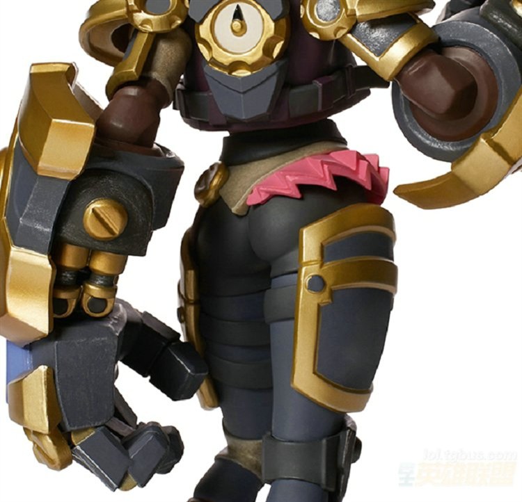 周边家族再添三员大将！三款等比手办即将来袭