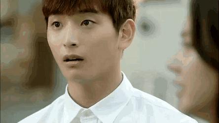 我震惊了丨700多支假香奈尔、迪奥口红，正要运日本被海关查获为啥是日本，你懂的！