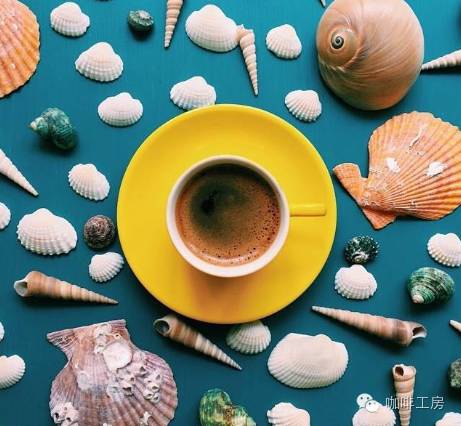 咖啡有助于抵抗抑郁，把咖啡馆开在医院里，压抑的时候我想喝咖啡