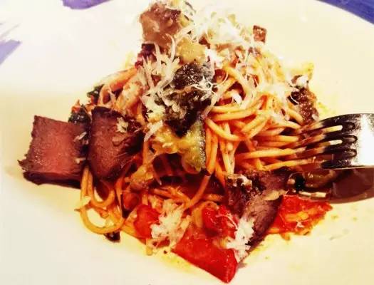 每天开足12个钟，一个月卖出15000份牛排，常州这家西餐厅让你吃到扶墙！