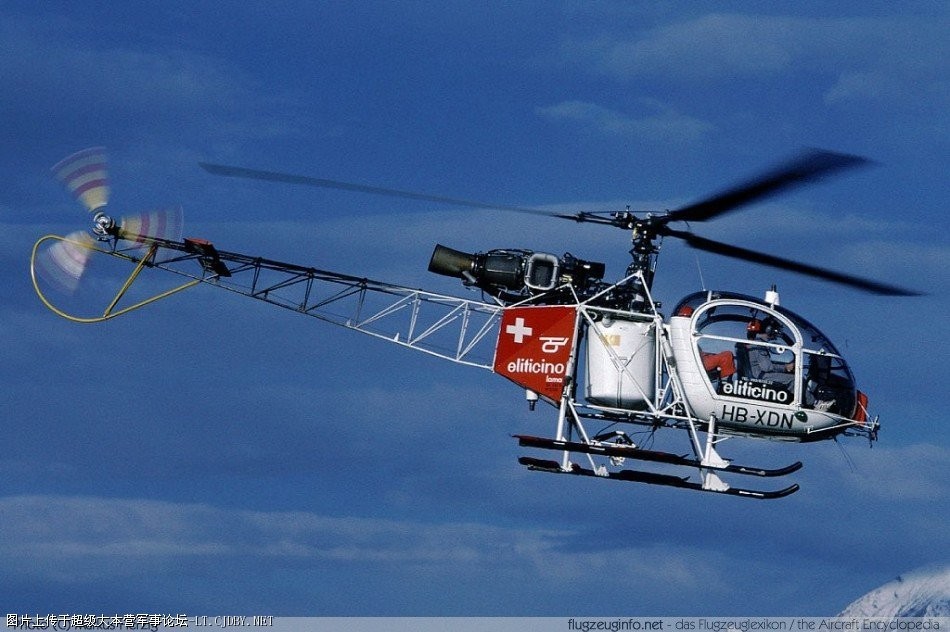 后记||只见过四轴炸机?看大神怎样把遥控直升机摔成零件!