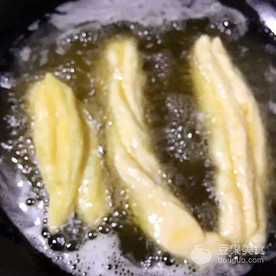 炸油条的做法和配方2斤面,炸油条的做法全部