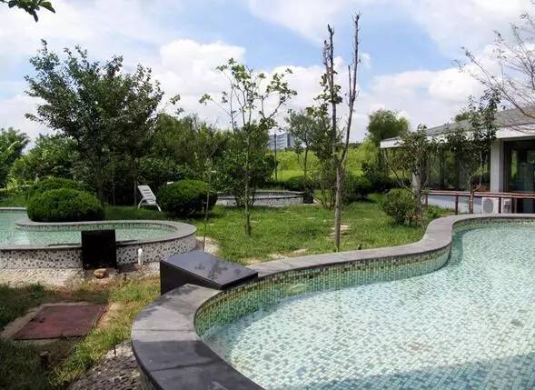 青荣城铁今天全线开通！这些地方你不可错过！