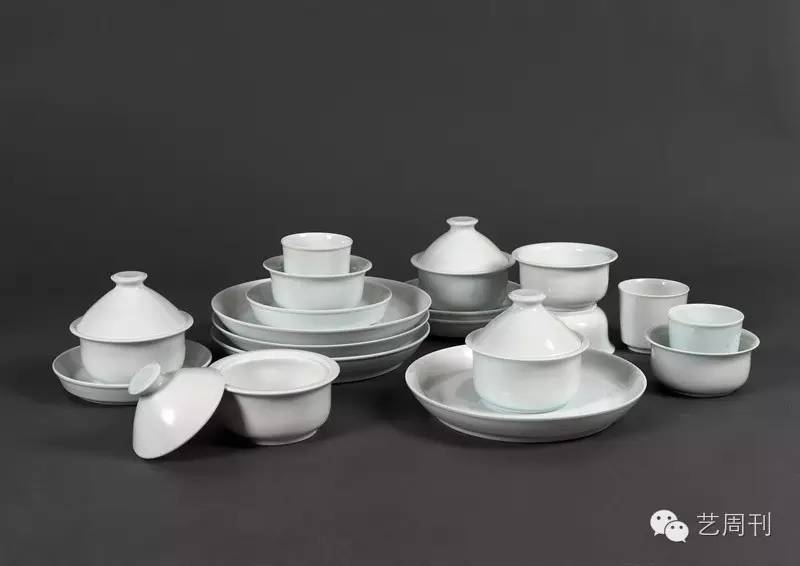 设计一款陶瓷用具,设计新颖的家居用品