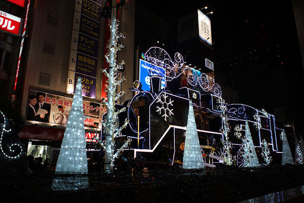 索尼fe24mmf2.8二手,索尼正式发布fe24-70mmf2