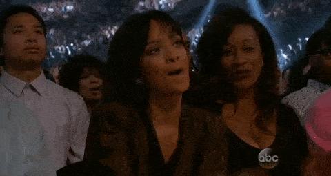 一周*服私**深扒|衣服短一截，裤子大N码女明星到了冬天还是有“腰”法！