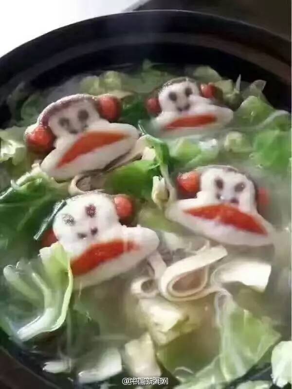 观点集市砂锅大嘴猴，一份9块钱！高校食堂真会玩...