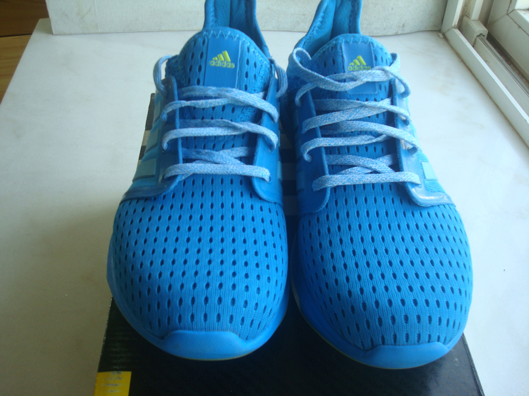 阿迪达斯boost跑鞋推荐入门,阿迪达斯boost跑鞋哪种好