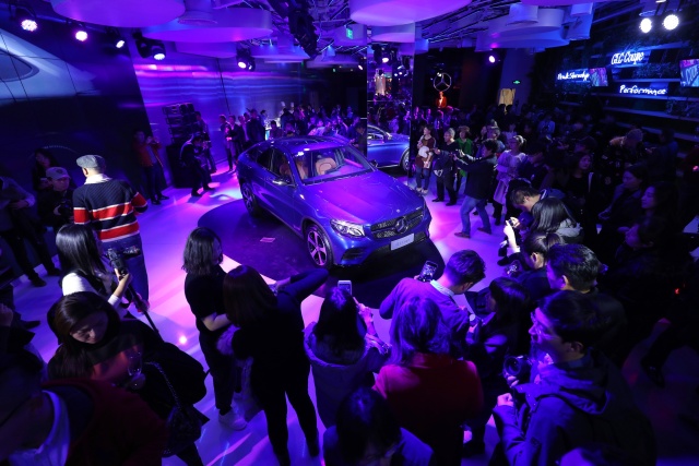 X4不再孤单，因为有位名叫GLCCoupe的新同桌来了