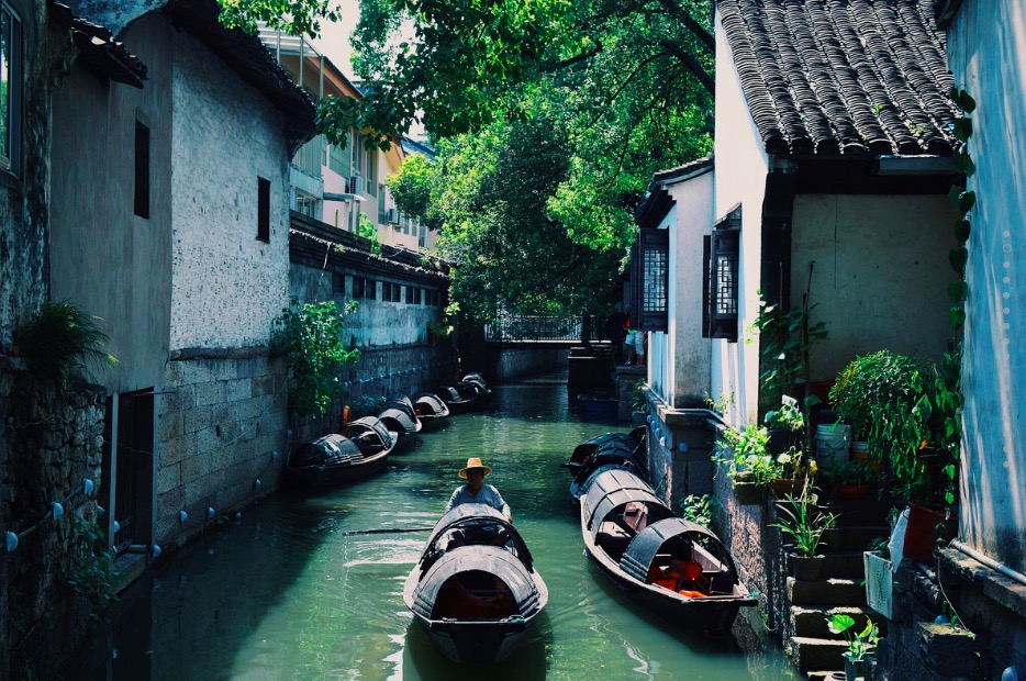 中国自驾游第一条网红公路是哪个,一条途经六条网红公路的自驾之旅