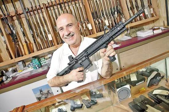 美国留学生如何合法持枪,海外怎么训练枪支