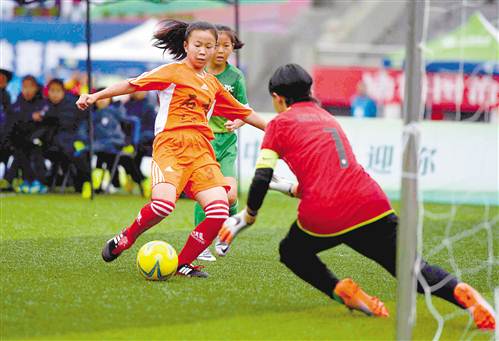 7-12岁儿童足球点球大战,青少年女子足球比赛点球大战