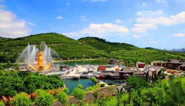 青荣城铁今天全线开通！这些地方你不可错过！