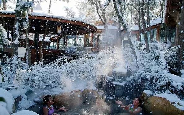 青荣城铁今天全线开通！这些地方你不可错过！