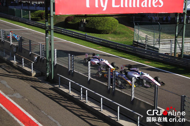 f1罗斯伯格,f1比利时惨烈事故