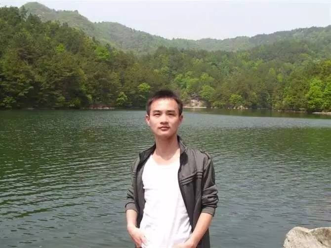 极目星光千万点，莽莽苍天疑漏|求之词选