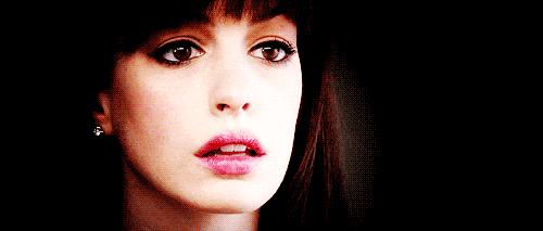 假睫毛放大眼睛教程,内双怎么贴假睫毛放大双眼