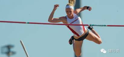 约谈里约女神！哎？那位怎么赤条条飞奔在山间