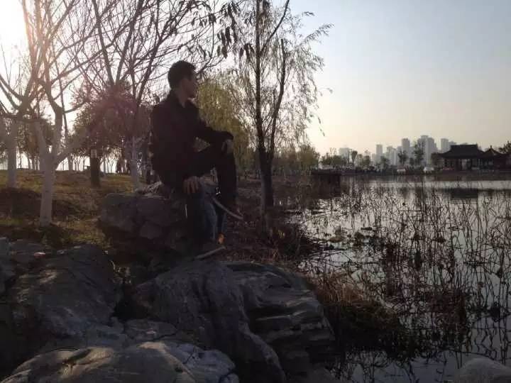 极目星光千万点，莽莽苍天疑漏|求之词选