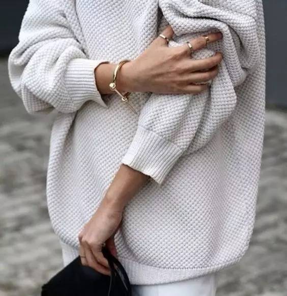 长款旧毛衣改造的最新妙招,旧毛衣不要丢一招教你变废为宝