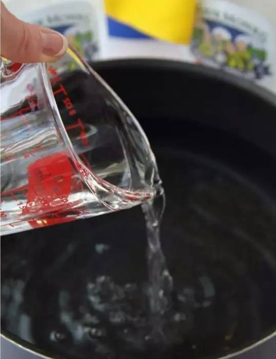 长款旧毛衣改造的最新妙招,旧毛衣不要丢一招教你变废为宝