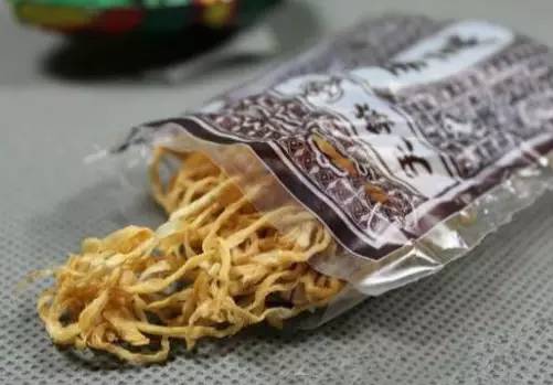 怎么背着父母偷吃零食,盘点你领着爸妈吃过的垃圾食品