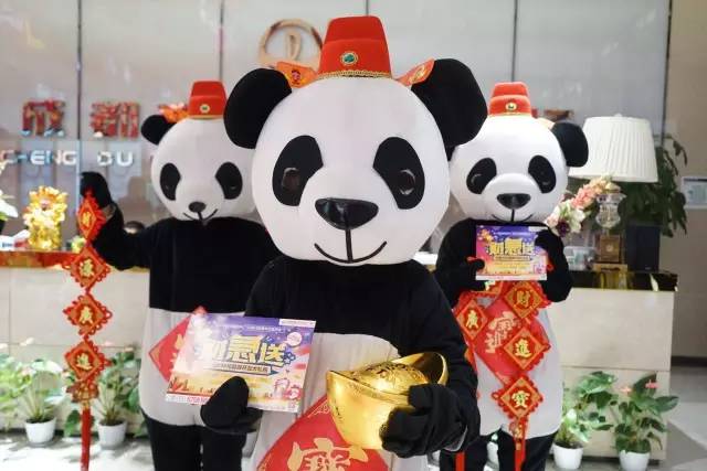 有一种全民期待叫“青羊万达开业”！请你看《长城》首映~快来！