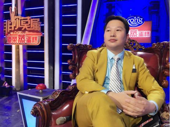 科技富豪家里被盗，醒来决定做“智能家居安全”，现在营收数亿