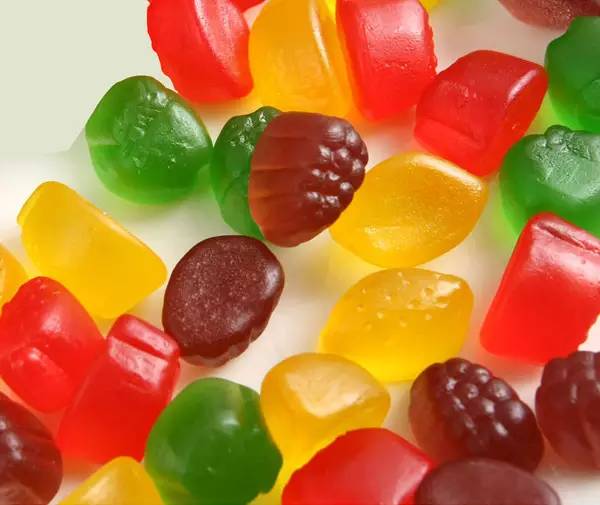 怎么背着父母偷吃零食,盘点你领着爸妈吃过的垃圾食品