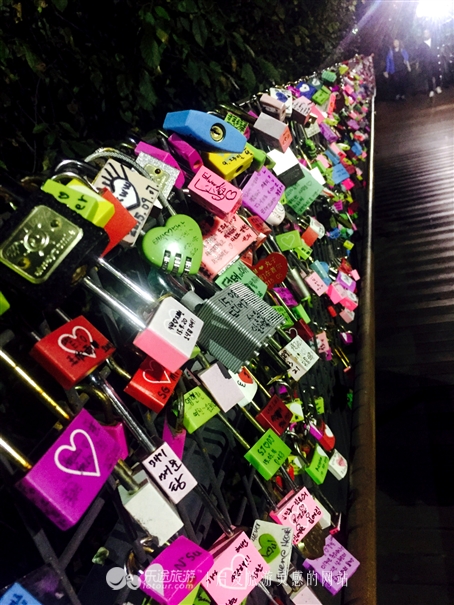 购物旅游美食,美食美景购物都不可辜负