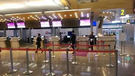 鍙版咕澶嶅叴鑸┖,鍙版咕澶嶅叴鑸┖闆嗗洟