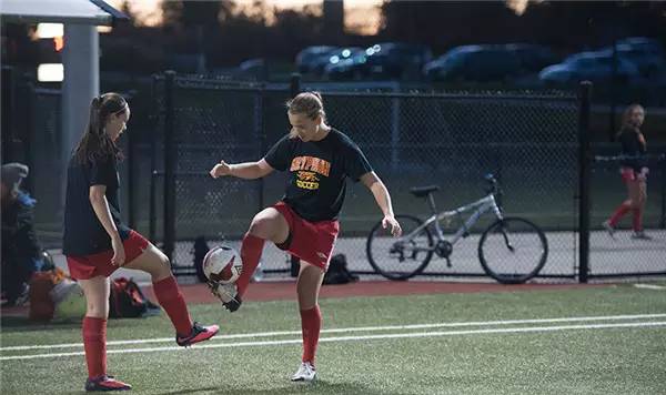 最新鲜！加拿大哪些大学最靠谱？谁实力碾压全场，谁憋屈不服只能垫底，这结果也是有点没想到！