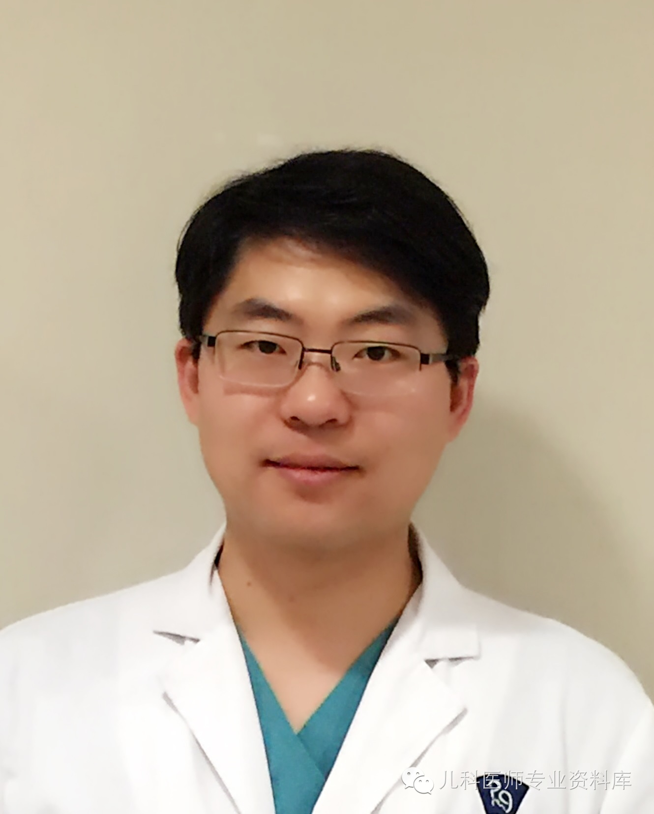 牙齿一块一块的白色氟斑牙怎么办,牙齿上的白点图片