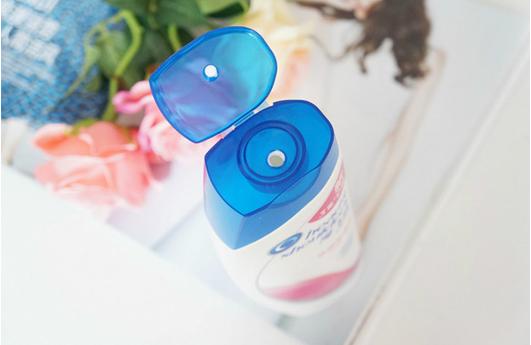 青春期女生脸上长痘痘如何护理,脸上长痘痘正确护理方法