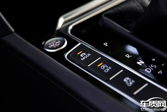 迈腾2019330豪华试驾,最新款一汽大众迈腾试驾