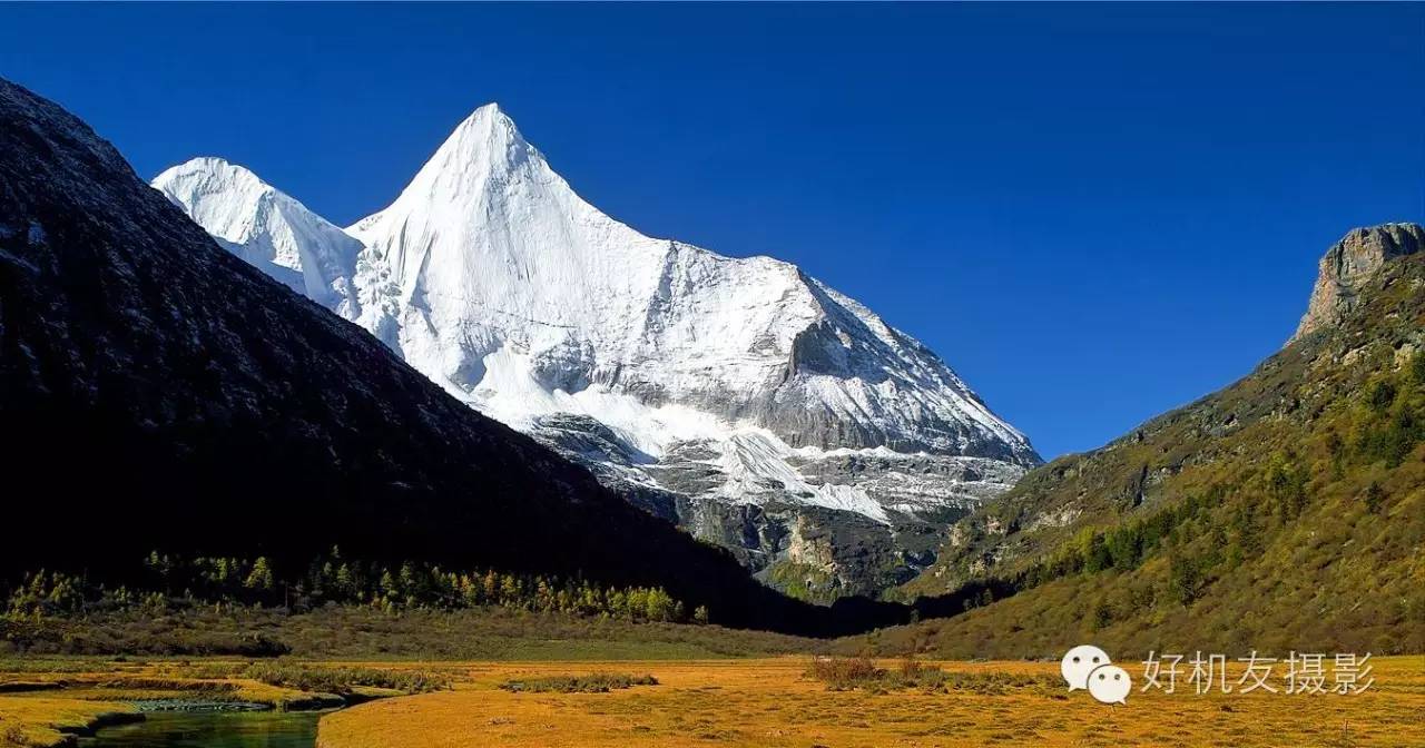 稻城亚丁游玩攻略需要准备什么,稻城亚丁攻略注意事项