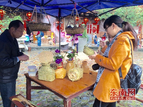 南靖“土马”期间文创市集有看头