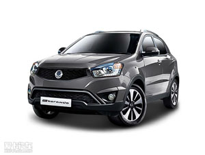 老款柯兰多和新款柯兰多拔河 (柯兰多新一代)