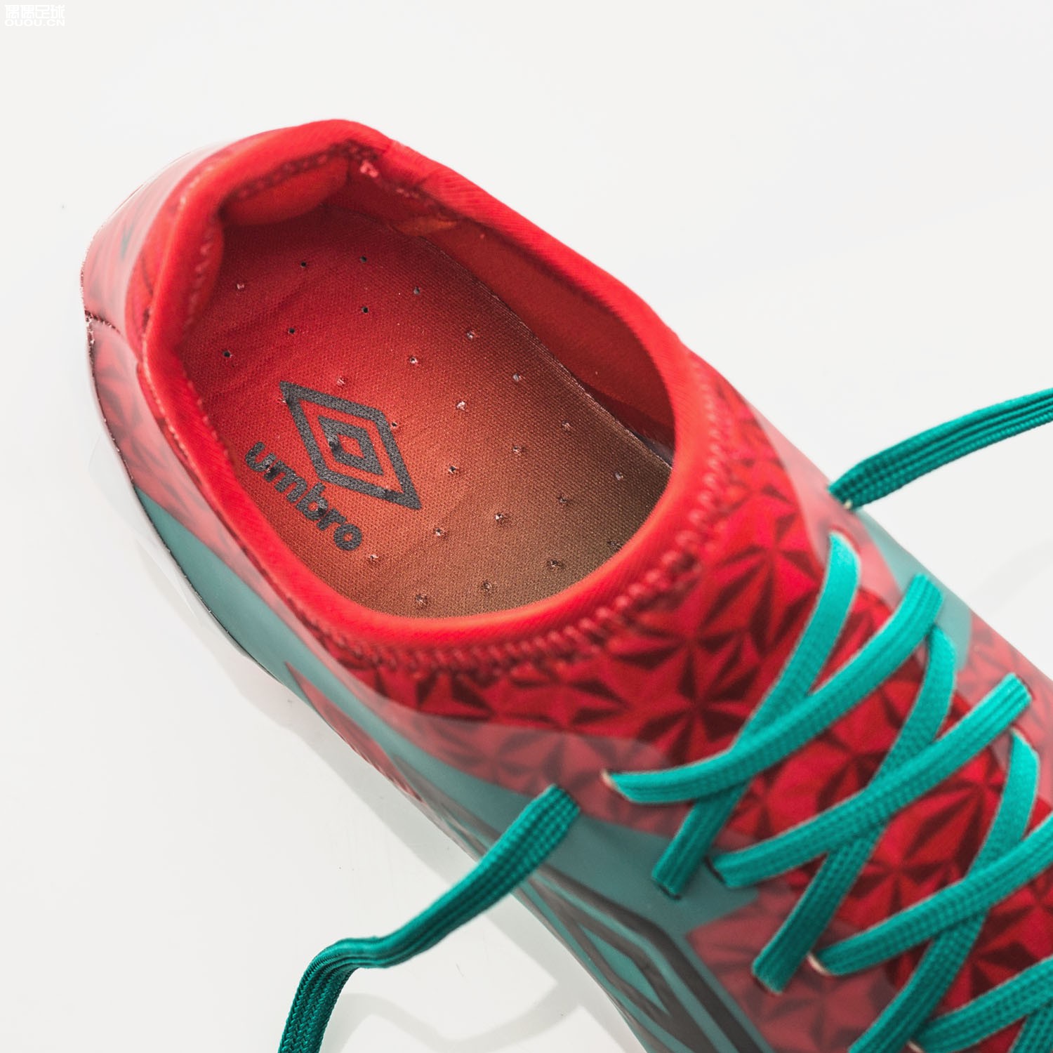 茵宝velocita3,茵宝velocitaalchemist红色