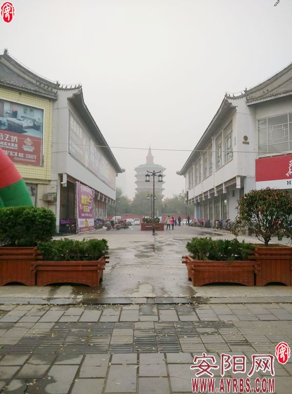 门头牌匾展开了专项整治,王官庄街道开展门头牌匾整治行动