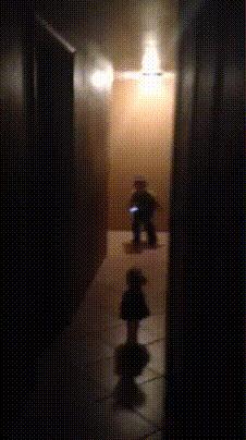 为什么哭的时候喉咙紧,为什么哭的时候喉咙很累