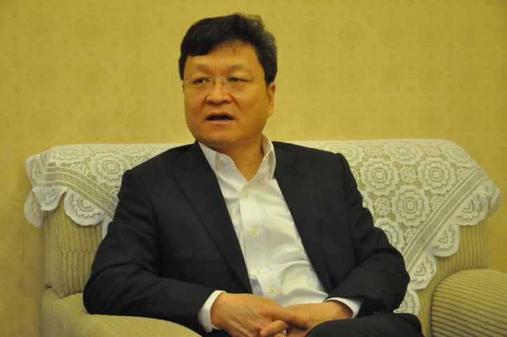 黑马牛文文创始人,创业黑马牛文文持股比例