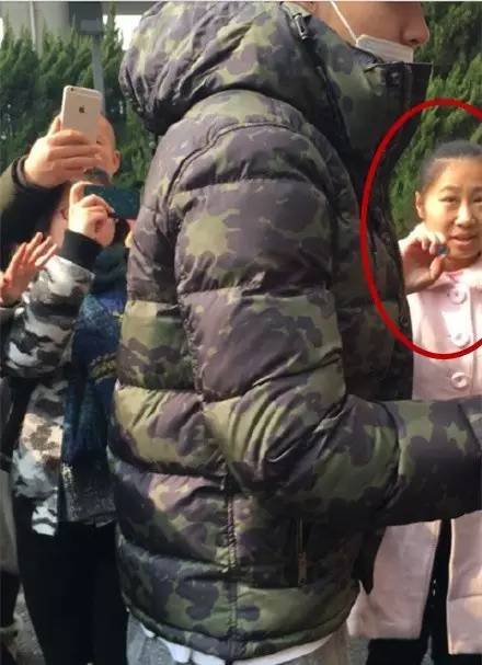 虹桥一姐追星原因,虹桥一姐追星