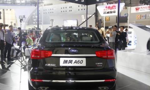 一万左右江淮瑞风a60,江淮瑞风a60对比a6