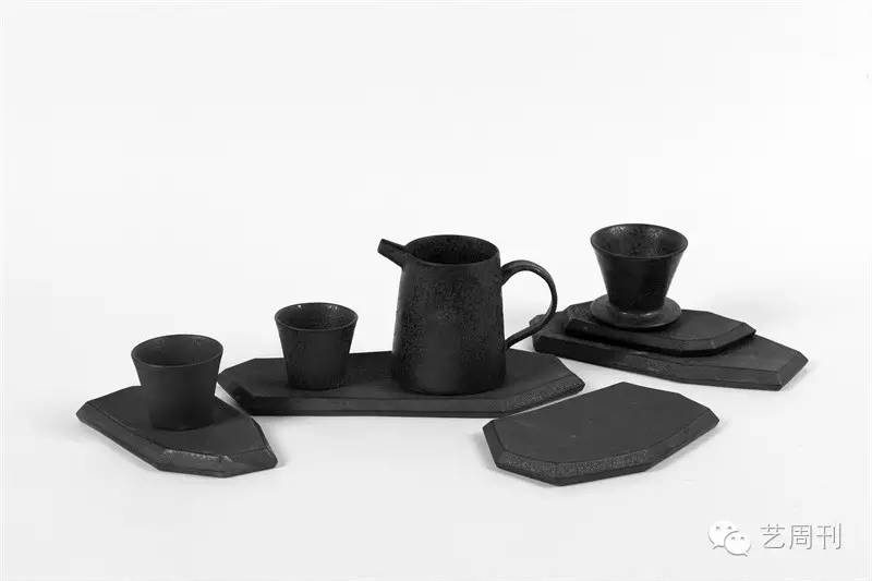 设计一款陶瓷用具,设计新颖的家居用品